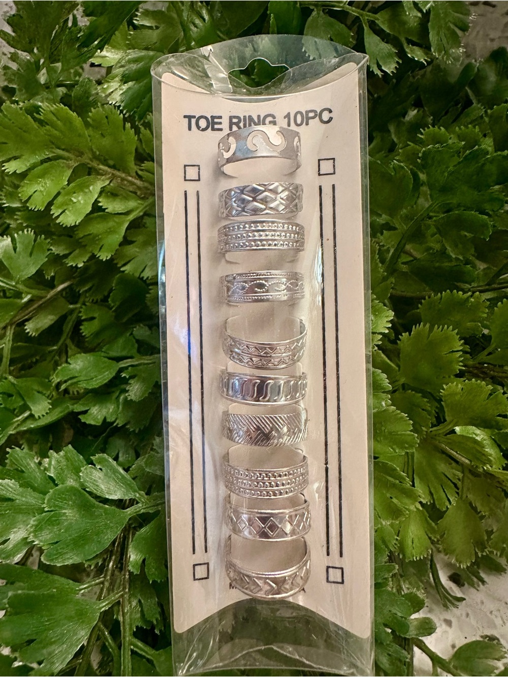 10 pc set of costume toe rings